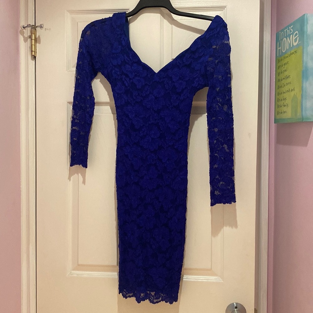 Blue bodycon mini dress